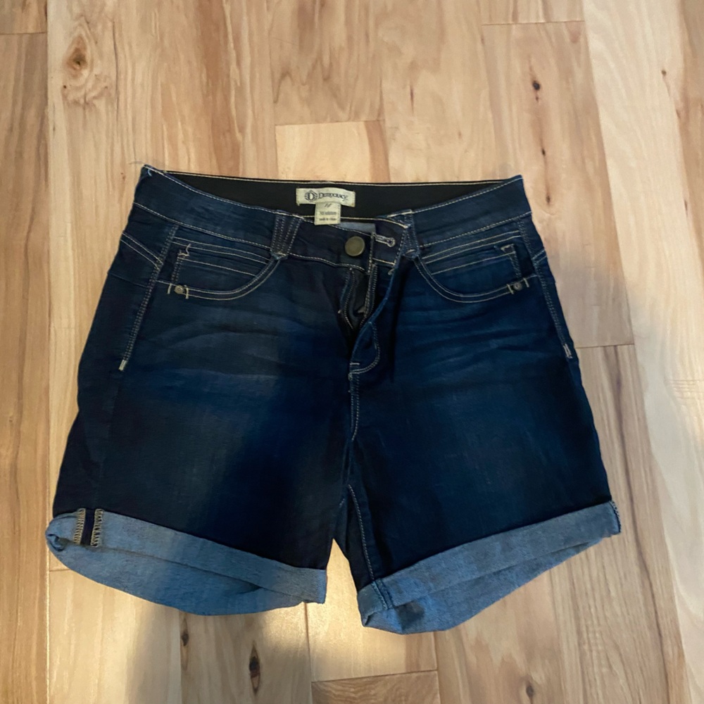 Women's democracy Dark Blue Shorts size 14